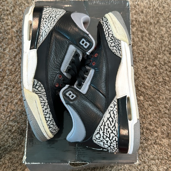 Jordan 3 - Picture 2 of 7